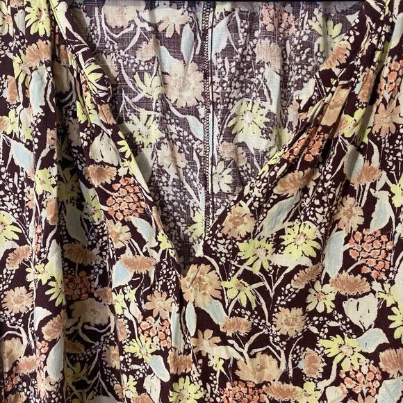 AVA & VIV Top Size 3X Multicolor Floral V Neck 100% Rayon 3/4 Sleeve Blouse - Picture 2 of 8